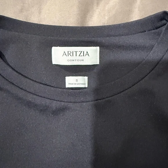 ARITZIA ORIGINAL CONTOUR THUMBHOLE LONGSLEEVE - Picture 4 of 5